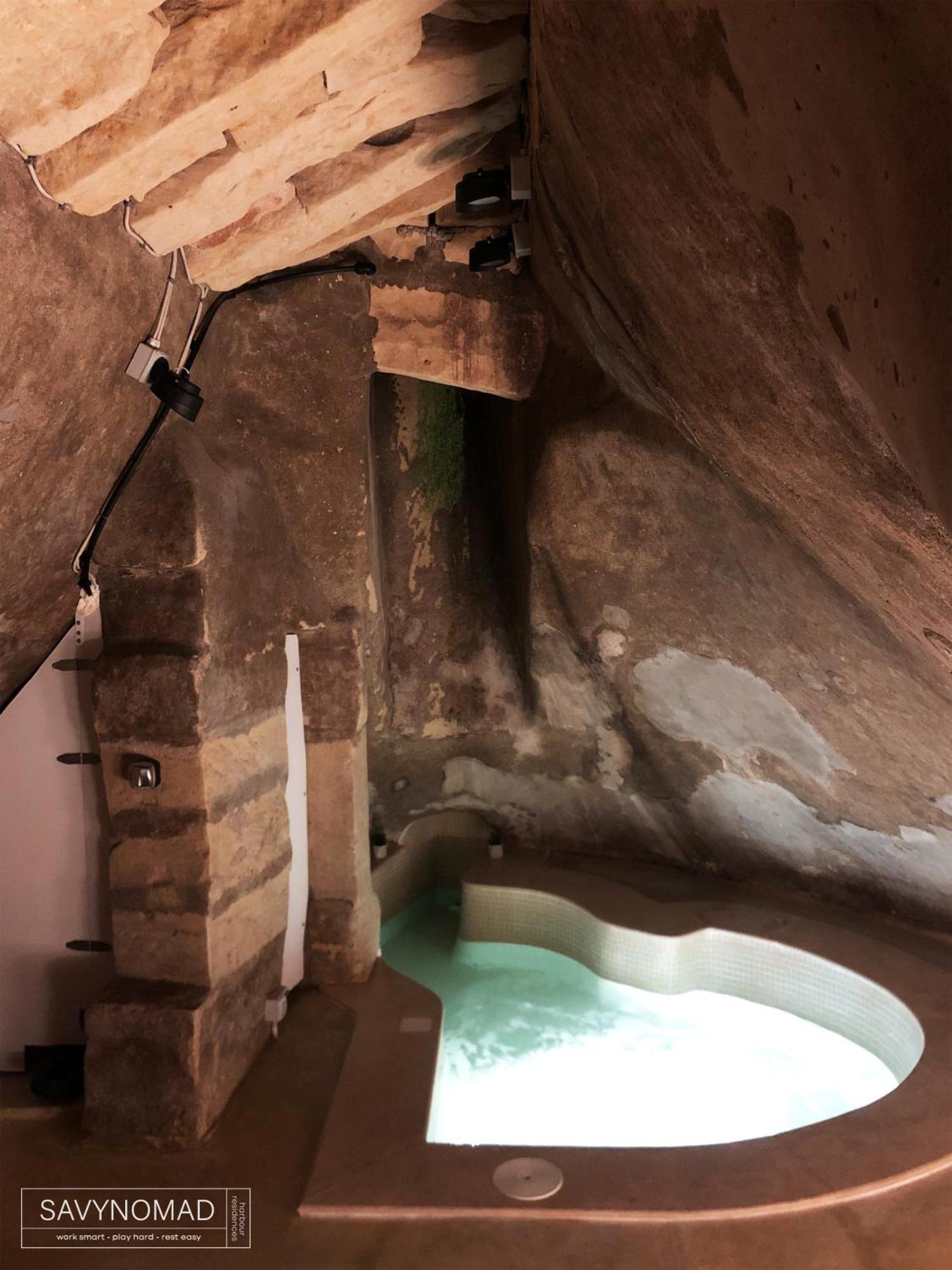 فاليتا Wave 24 Savynomad Harbour Residence & Private Spa Cave المظهر الخارجي الصورة